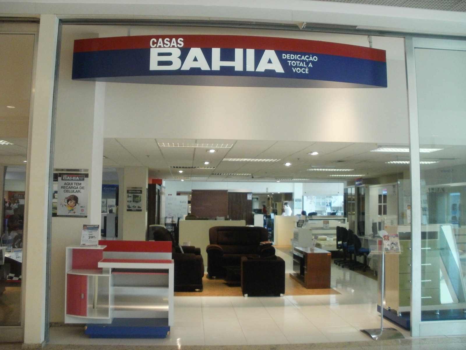 Fachada de loja da Casas Bahia em shopping. Foto: Eduardo P/Wikimedia Commons, CC BY-SA 3.0
