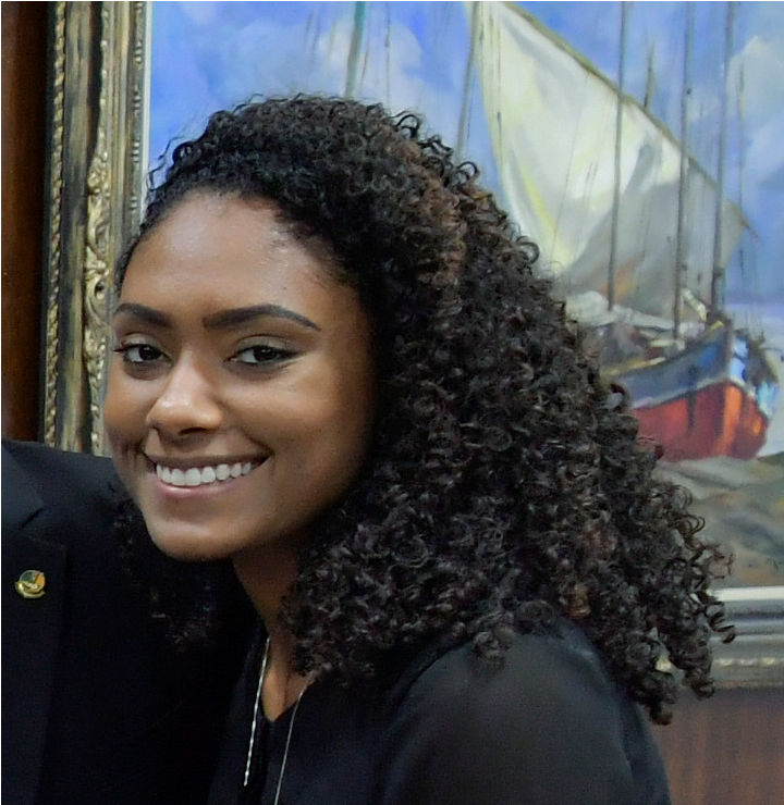 Lucy Ramos sorrindo em evento no Senado Federal (Foto: Marcos Brandão/Agência Senado, CC BY 2.0)
