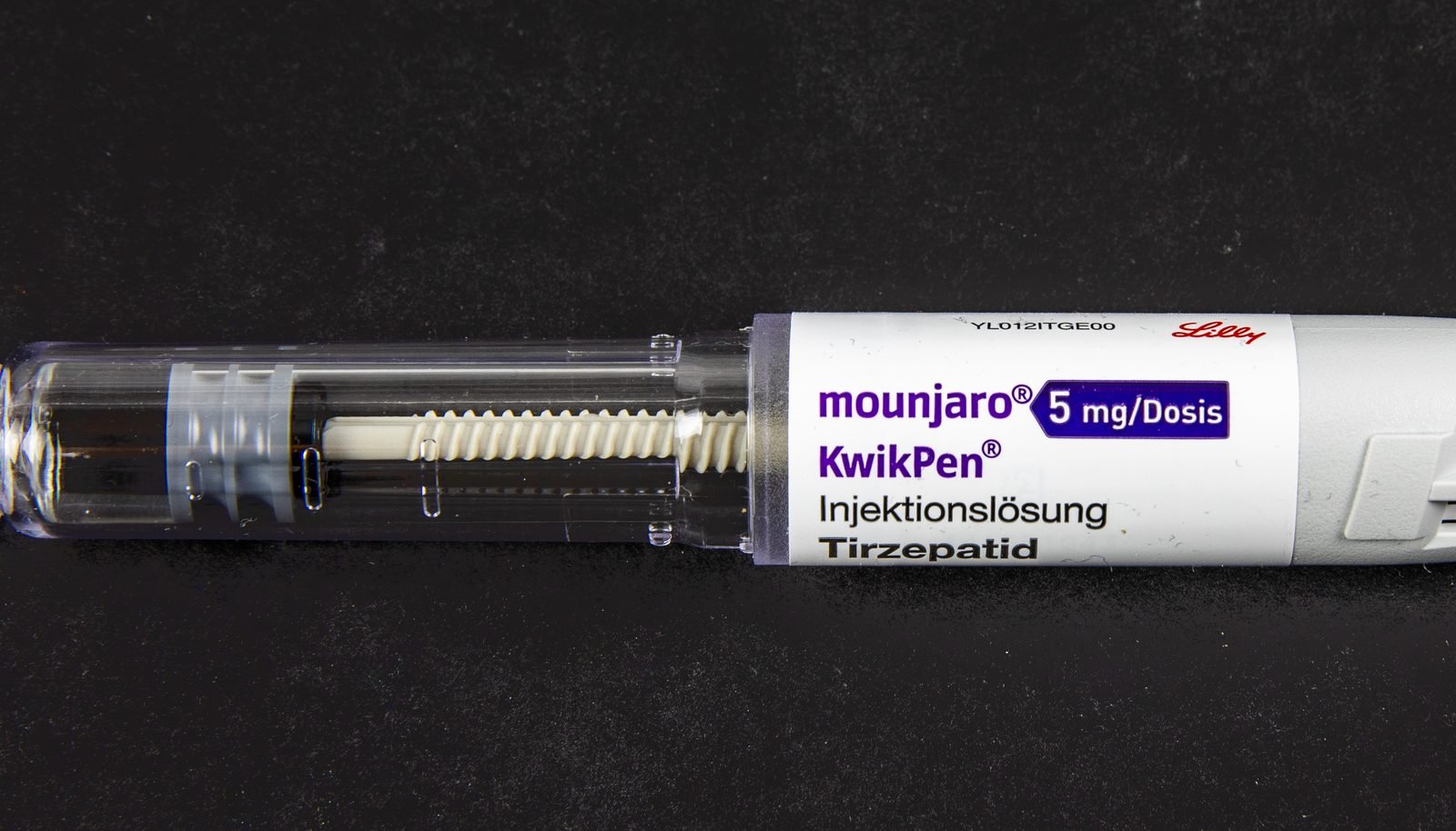 Caneta injetável Mounjaro (tirzepatida), medicamento cuja patente a Eli Lilly detém no Brasil até 2036 (Foto: Raimond Spekking/Wikimedia Commons, CC BY-SA 4.0)