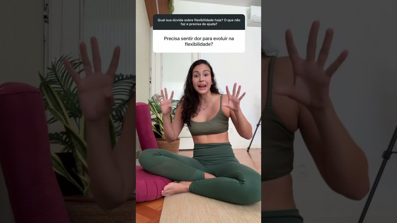 Miniatura do vídeo de Fernanda Yoga sobre se é preciso sentir dor para evoluir na flexibilidade